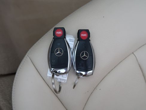 Used 2008 Mercedes-Benz CLK 350 Cabriolet image 22