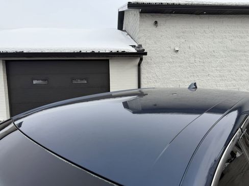 Used 2017 Ford Edge Titanium w/ Technology Package image 10