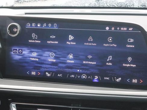 Used 2026 Chevrolet Traverse LT w/ Driver Confidence Package image 13