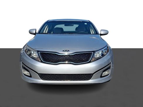 Used 2015 Kia Optima LX FWD image 2