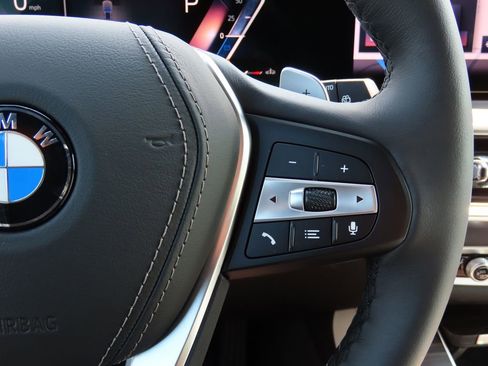 New 2026 BMW X5 xDrive40i w/ Executive Package image 36