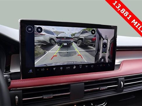 Used 2024 Lincoln Corsair Reserve w/ Equipment Group 201A image 22