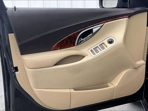 Used 2013 Buick LaCrosse Leather FWD image 20