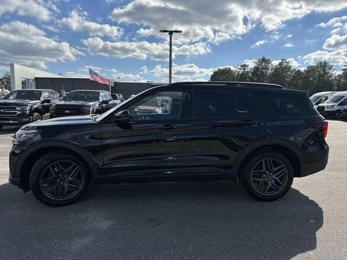 New 2026 Ford Explorer ST w/ Sun And Sound Package image 13