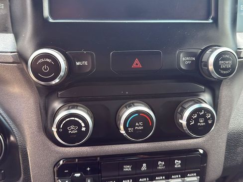 Used 2022 RAM 2500 Tradesman AWD/4WD image 29