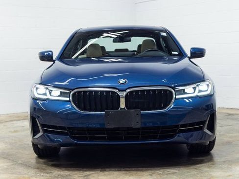Certified 2022 BMW 540i xDrive w/ Convenience Package image 6
