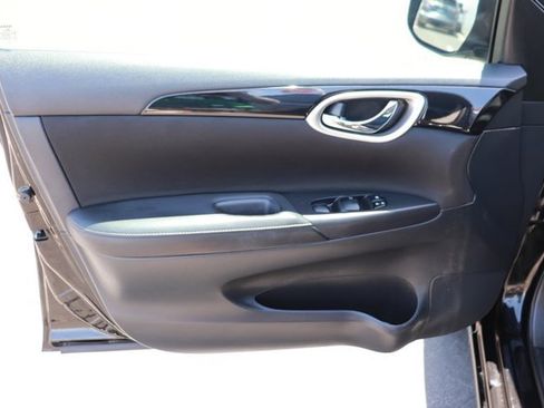 Used 2018 Nissan Sentra SV FWD image 10