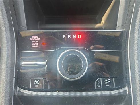 Used 2024 Jeep Grand Cherokee Limited 4xe AWD/4WD image 12