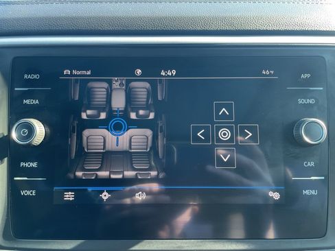 Used 2021 Volkswagen Atlas Cross Sport SE image 18