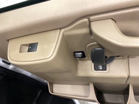 New 2025 Chevrolet Express 2500 image 19