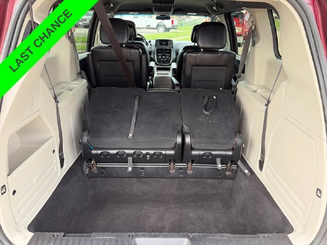 Used 2019 Dodge Grand Caravan SXT FWD image 26