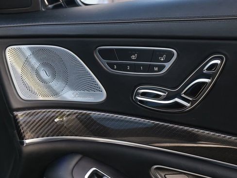 Used 2017 Mercedes-Benz S 63 AMG 4MATIC Sedan image 30