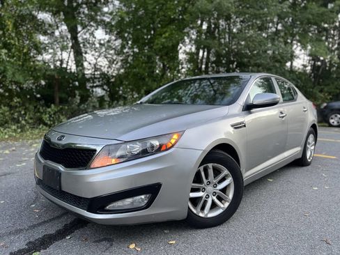 Used 2012 Kia Optima LX w/ Convenience Pkg image 1