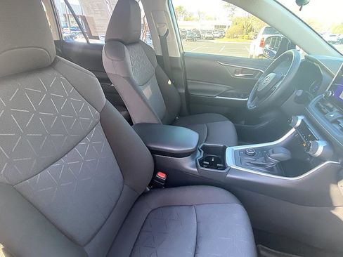 Certified 2025 Toyota RAV4 XLE w/ Convenience Package image 13