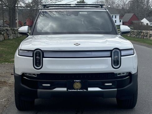Used 2023 Rivian R1S Adventure AWD/4WD image 18
