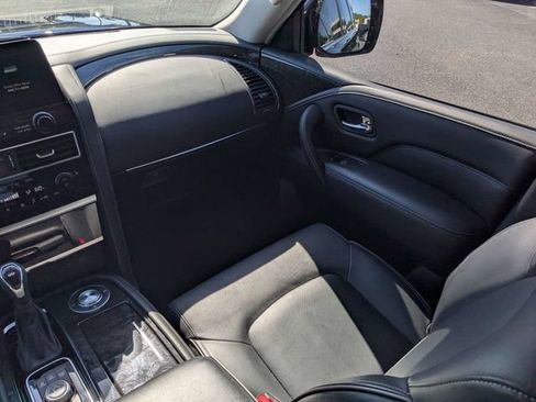 Used 2023 INFINITI QX80 Luxe w/ Cargo Package RWD image 18