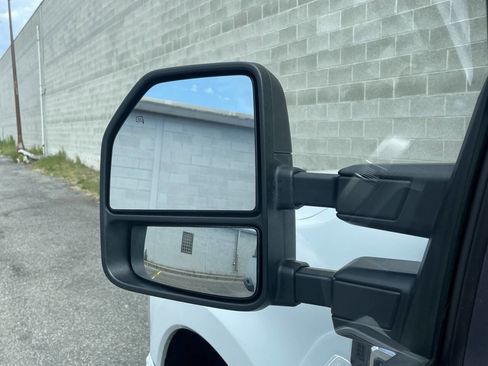 Used 2024 Ford F250 XLT w/ FX4 Off-Road Package AWD/4WD image 11