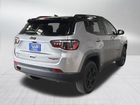 Used 2023 Jeep Compass Trailhawk AWD/4WD image 7
