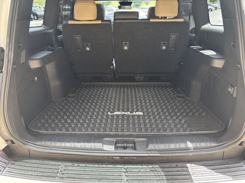 Used 2024 Lexus GX 550 AWD/4WD image 14
