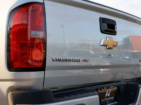 Used 2017 Chevrolet Colorado LT w/ LT Convenience Package image 47