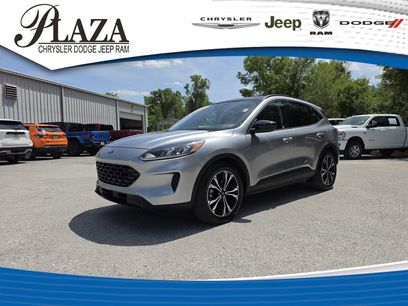 Used 2021 Ford Escape SE w/ SE Sport Appearance Package