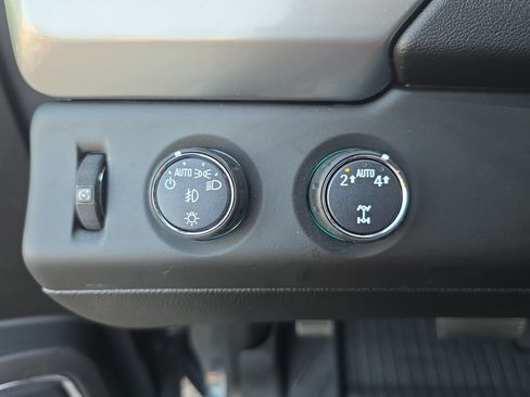 Used 2019 Chevrolet Tahoe LT AWD/4WD image 26