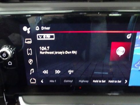 Used 2024 GMC Sierra 1500 Denali Ultimate AWD/4WD image 16