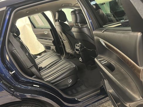 Used 2024 Genesis GV80 2.5T image 29