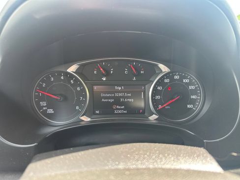 Used 2024 GMC Terrain AT4 w/ Infotainment Package II AWD/4WD image 15