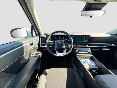 New 2026 Hyundai Santa Fe SE image 16