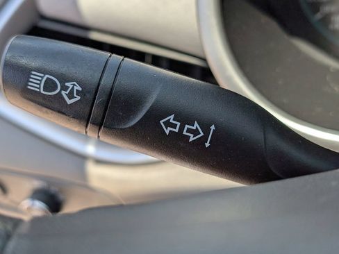 Used 2022 Chevrolet Malibu LT FWD image 24