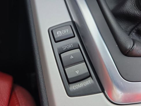 Used 2015 BMW Z4 sDrive28i image 28