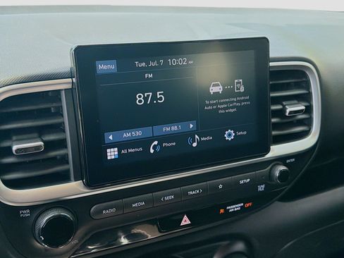 Used 2023 Hyundai Venue SEL w/ Cargo Package FWD image 10
