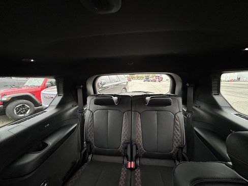 New 2025 Jeep Grand Cherokee L Summit image 32