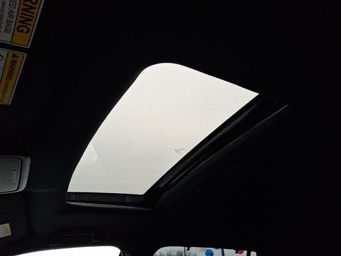 Used 2022 Honda Pilot TrailSport image 14