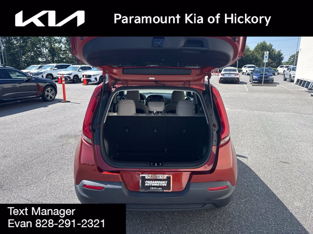 Used 2020 Kia Soul LX FWD image 10