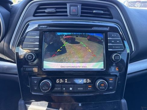 Used 2017 Nissan Maxima SR w/ Midnight Edition FWD image 14