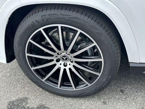New 2026 Mercedes-Benz GLS 450 4MATIC image 13