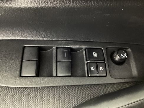 Used 2023 Toyota Corolla LE w/ LE Convenience Package image 37