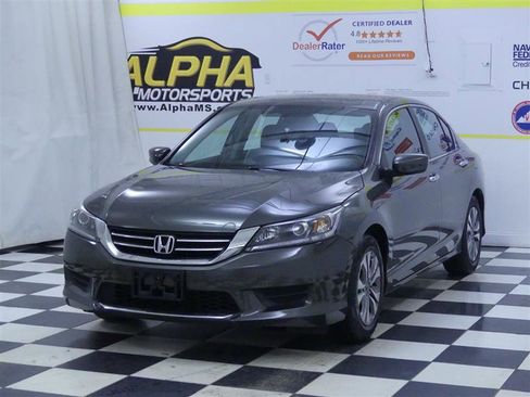Used 2014 Honda Accord LX image 2