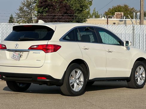 Used 2015 Acura RDX w/ Technology Package AWD/4WD image 3