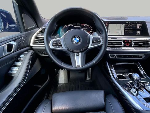 Used 2022 BMW X7 M50i w/ Dynamic Handling Package AWD/4WD image 6