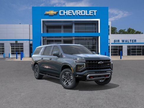 New 2026 Chevrolet Suburban Z71 w/ Comfort Package AWD/4WD image 1