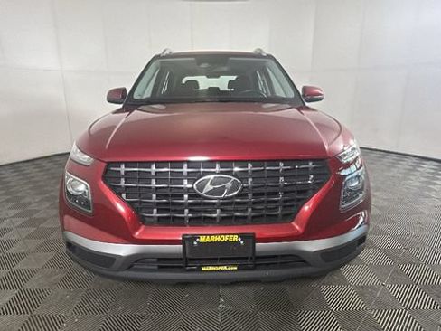 Used 2025 Hyundai Venue SEL FWD image 8