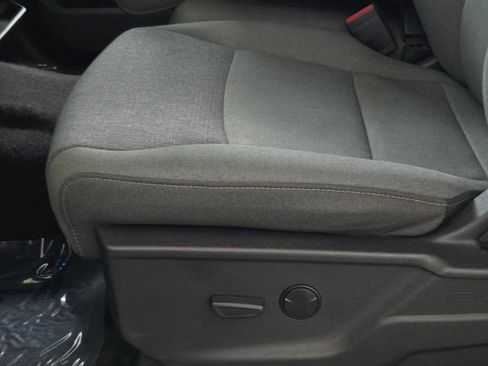 Used 2024 Ford F150 XLT AWD/4WD image 30
