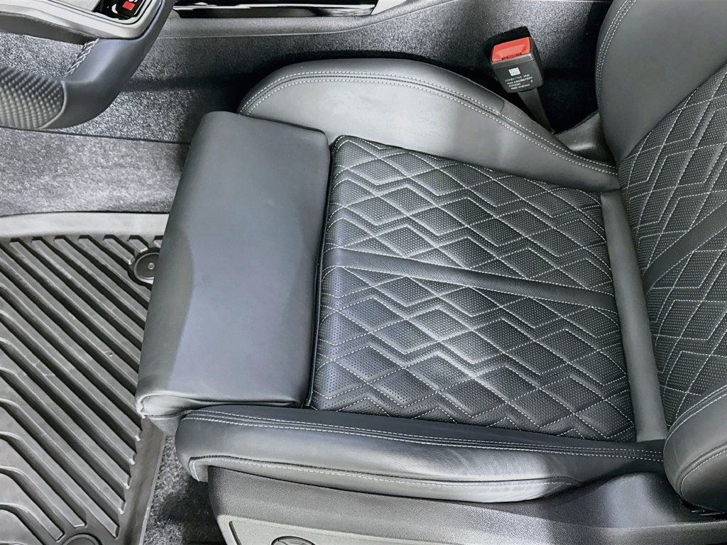 Used 2025 Audi SQ5 Premium Plus AWD/4WD image 20