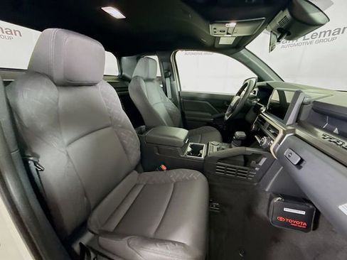 New 2026 Toyota Tacoma SR5 RWD image 23