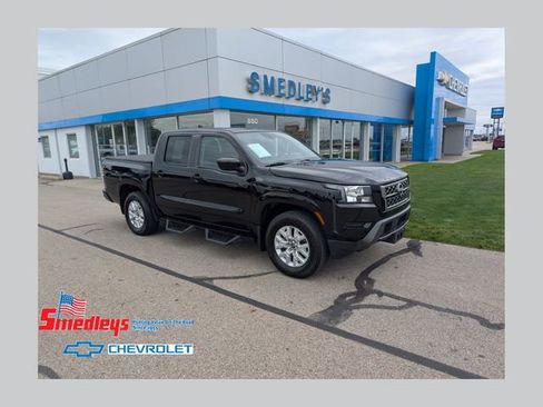 Used 2022 Nissan Frontier SV RWD image 1