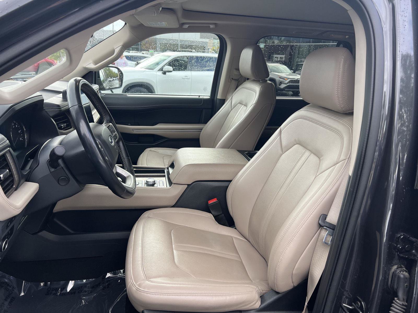 Used 2024 Ford Expedition Limited AWD/4WD image 26