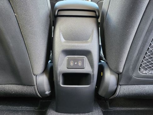 New 2026 Hyundai Venue SEL FWD image 21